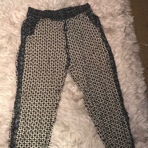 Stretchy lounge pants